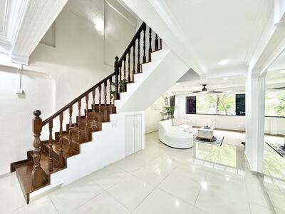 For Sale - 558 Jurong West Street 42