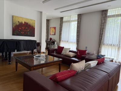 For Sale - Springleaf Garden