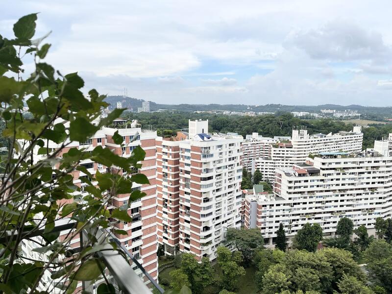 Unblocked balcony enhance cross-ventilation and natural light.