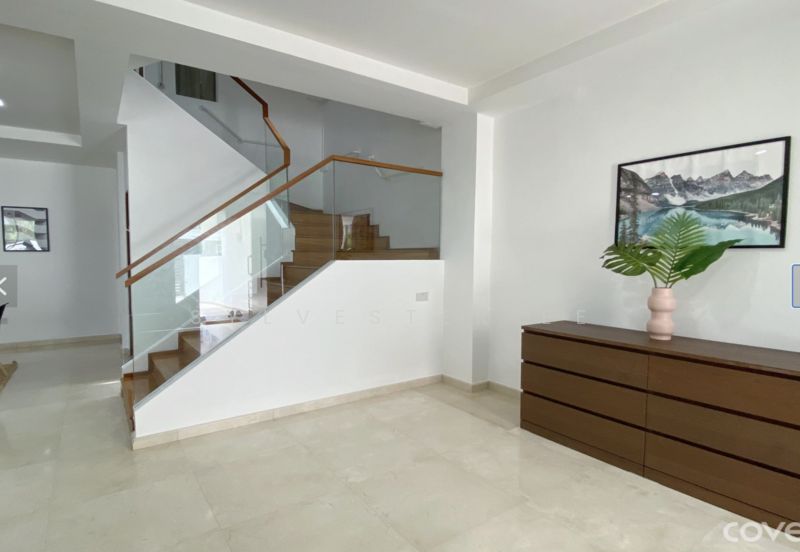 For Rent - Master Ensuite Room @ Landed House, 3rd Floor, 132 Lorong Sarina