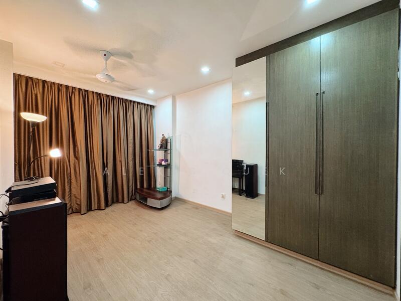 For Sale - Jalan Rindu