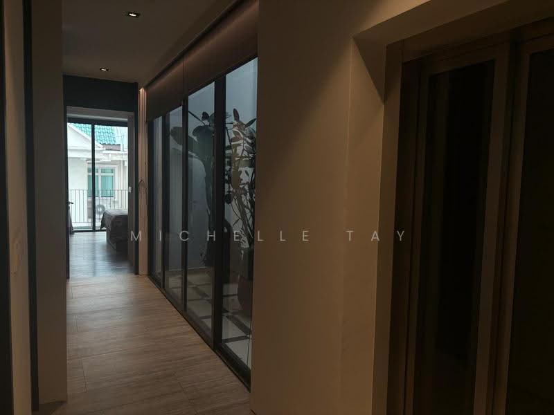 Kovan MRT tampines road, tampines road, Hougang / Punggol / Sengkang, 6 Bedrooms, 5,568 sqft, Semi-Detached House For Sale, by Michelle Tay, 60163681 - Corridor - PropertyGuru.com.sg