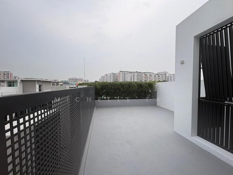 Kovan MRT tampines road, tampines road, Hougang / Punggol / Sengkang, 6 Bedrooms, 5,568 sqft, Semi-Detached House For Sale, by Michelle Tay, 60163681 - Exterior - PropertyGuru.com.sg