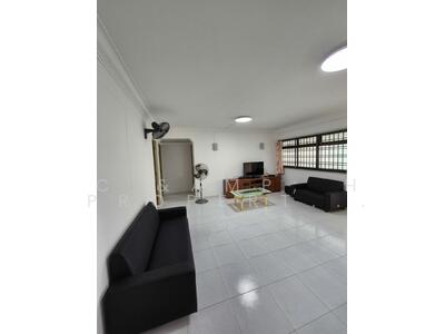 For Rent - 732 Tampines Street 71