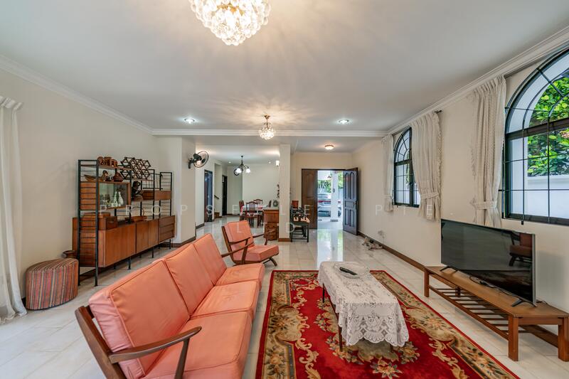For Rent - Hua Guan Estate