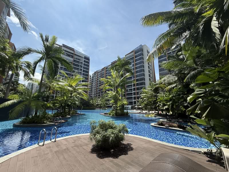 Coco Palms, 21 Pasir Ris Grove, 1 Bedroom, 624 sqft, Condominium For Sale, by Angeline Seow 萧彦萍, 60163800 - Exterior - PropertyGuru.com.sg