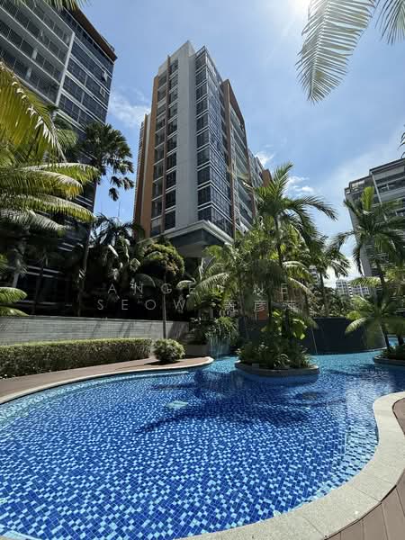 Coco Palms, 21 Pasir Ris Grove, 1 Bedroom, 624 sqft, Condominium For Sale, by Angeline Seow 萧彦萍, 60163800 - Exterior - PropertyGuru.com.sg