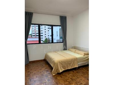 For Rent - Duke's Road