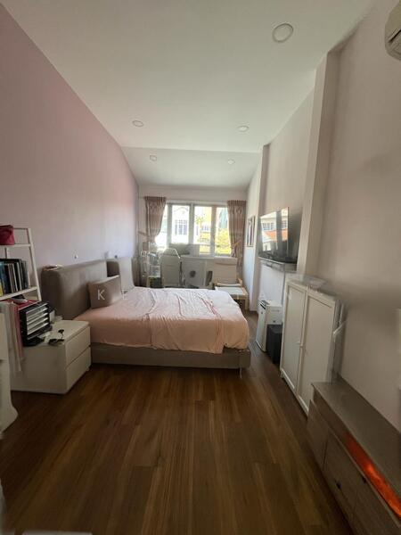 Ensuite Bedroom