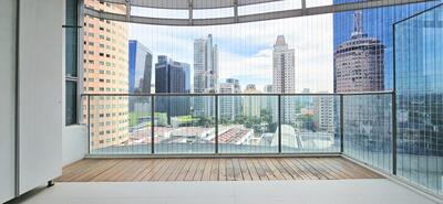 For Sale - Lincoln Suites