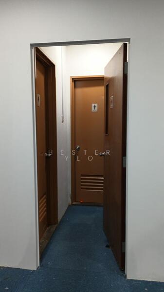 Eunos Techpark, 60 Kaki Bukit Place, 600 sqft, Factory / Workshop (B2) For Rent, by Hester Yeo, 60163988 - Bathroom - CommercialGuru.com.sg