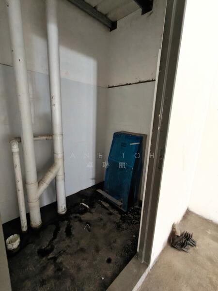 Food Ascent, 45 Tuas South Avenue 1, 2,153 sqft, Factory / Workshop (B2) For Rent, by Zane Toh 卓琳丽, 60163992 - Others - CommercialGuru.com.sg