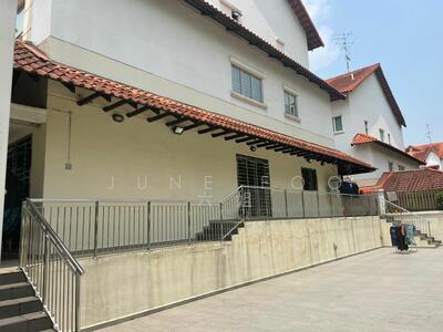 For Sale - Spacious Corner Terrace @ 266 Westwood Ave for sale (Jurong West)
