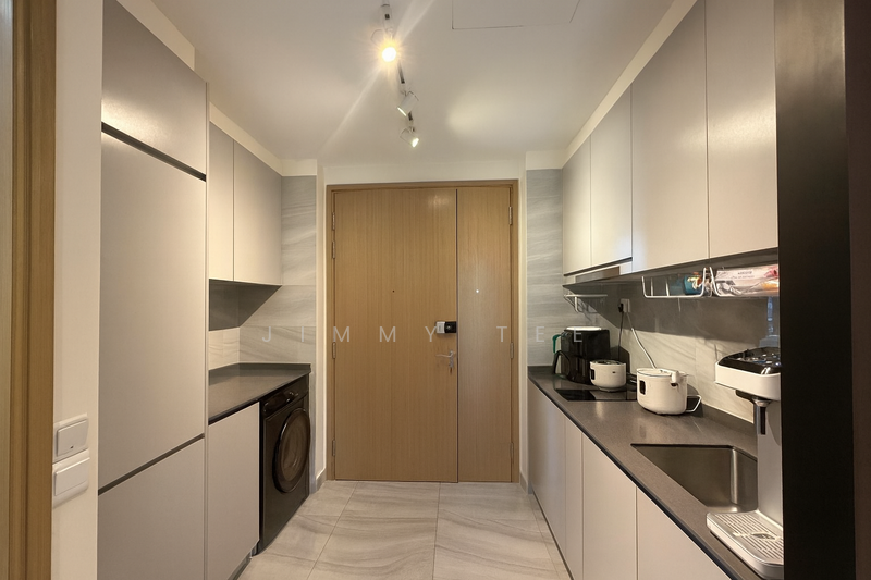 Well equipped kitchen