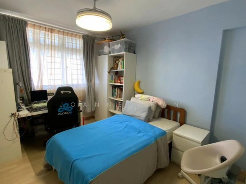 For Sale - New Listing 3rm Hdb Flat Near Mrt for Sale