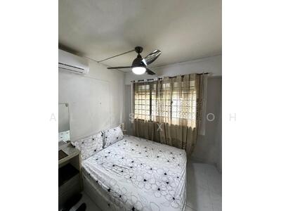 For Rent - 413 Sembawang Drive