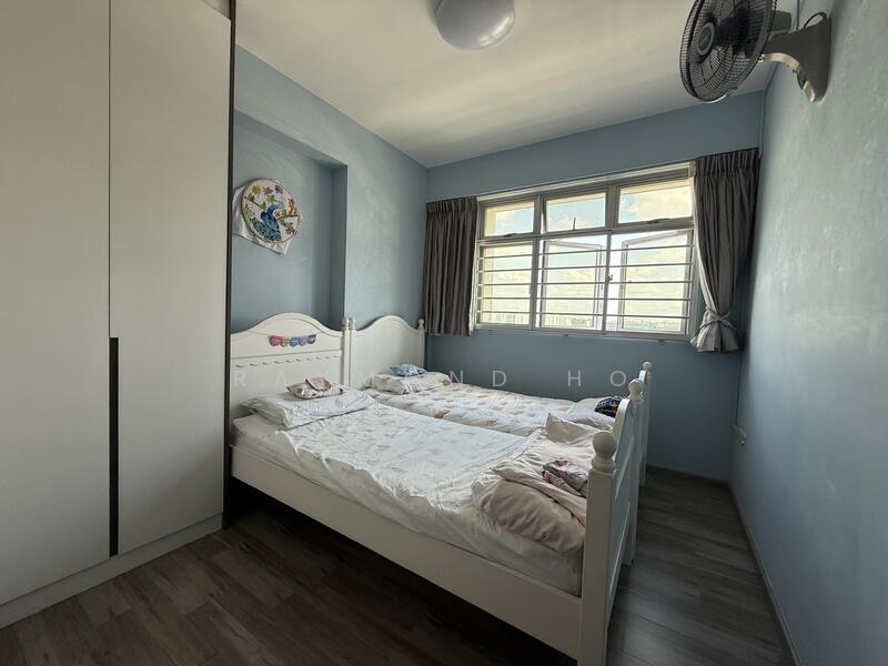 For Sale - 183D Boon Lay Avenue