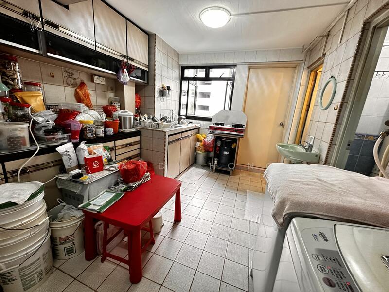 For Sale - 214 Boon Lay Place