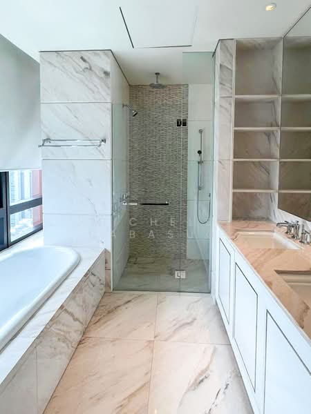 The Ritz-Carlton Residences Condominium For Sale at S$ 13,500,000 | PropertyGuru Singapore - Bathroom