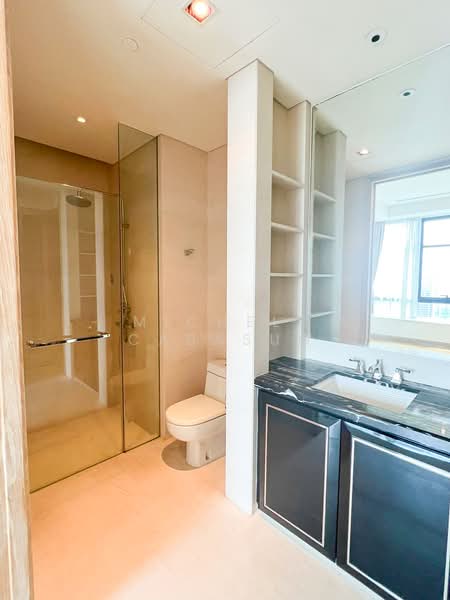 The Ritz-Carlton Residences, 65 Cairnhill Road, 3 Bedrooms, 2,831 sqft, Condominium For Sale, by Michele Cabasug, 60164468 - Bathroom - PropertyGuru.com.sg
