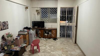 For Sale - 214 Ang Mo Kio Avenue 3