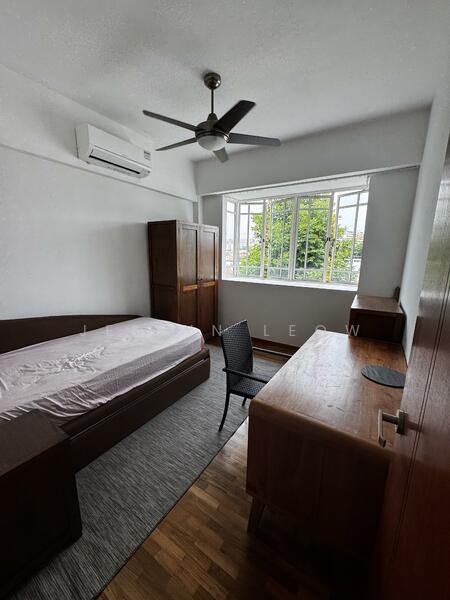 Common Bedroom with bedroom furnitures