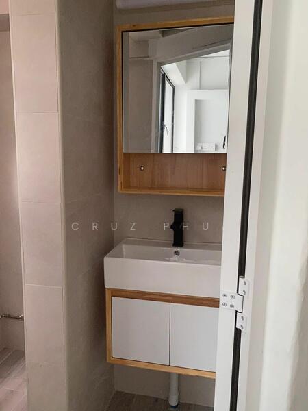 For Rent - 844 Sims Avenue