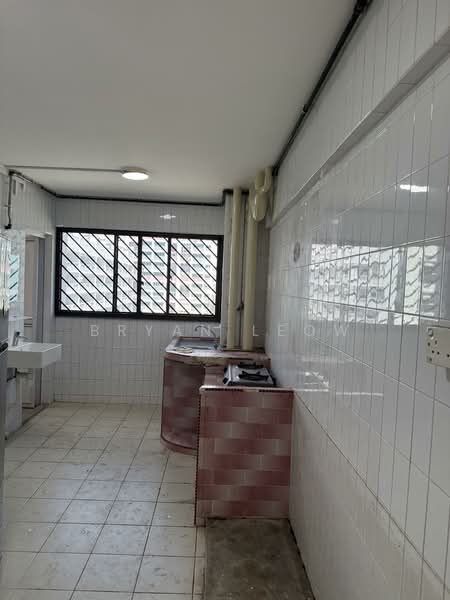 435 Bukit Panjang Ring Road, 435 Bukit Panjang Ring Road, 3 Bedrooms, 904 sqft, HDB Flat For Sale, by Bryan Leow, 60164681 - Kitchen - PropertyGuru.com.sg