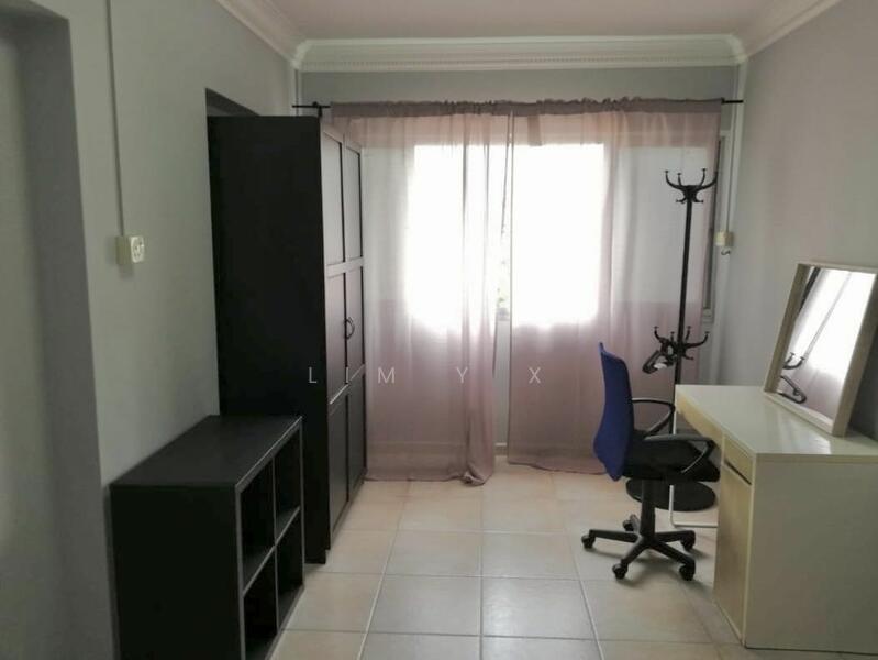 For Rent - 231 Simei Street 4
