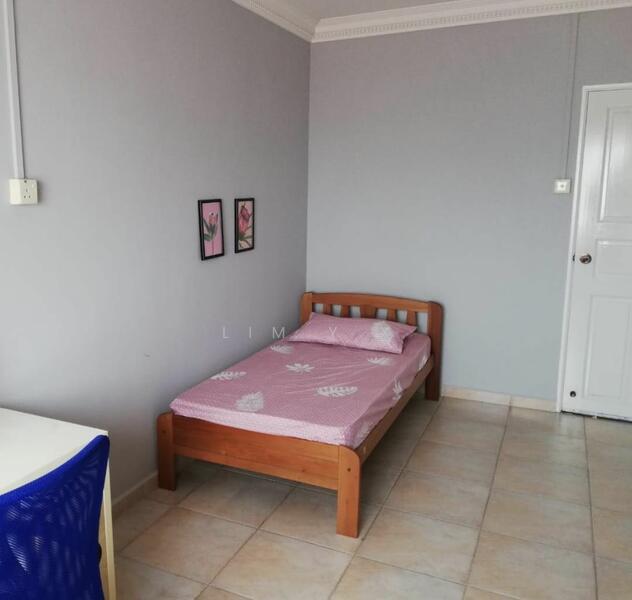 For Rent - 231 Simei Street 4
