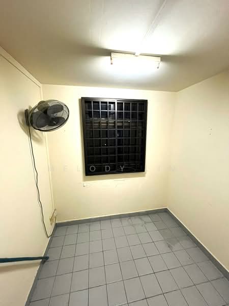65 Marine Drive, 65 Marine Drive, 2 Bedrooms, 700 sqft, HDB Flat For Sale, by Melody Lim, 60164741 - utility room - PropertyGuru.com.sg