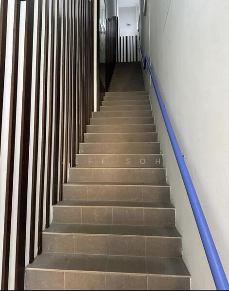 Tradehub 21, 26 Boon Lay Way, 2,928 sqft, Light Industrial (B1) For Rent, by Jeff Soh, 60164786 - CommercialGuru.com.sg