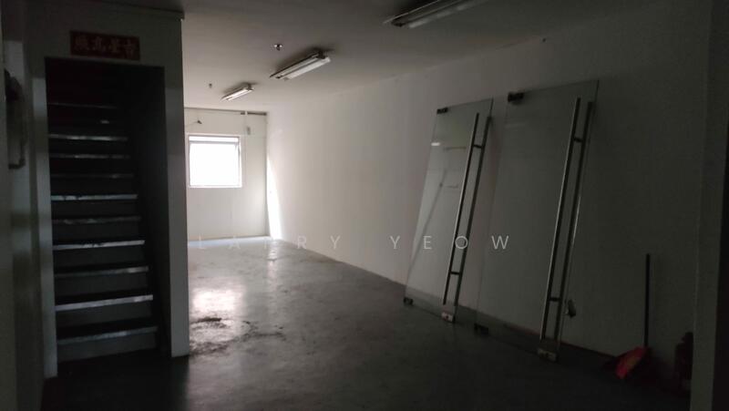 Pioneer Centre, 1 Soon Lee Street, 1,485 sqft, Factory / Workshop (B2) For Sale, by Larry Yeow, 60164902 - CommercialGuru.com.sg
