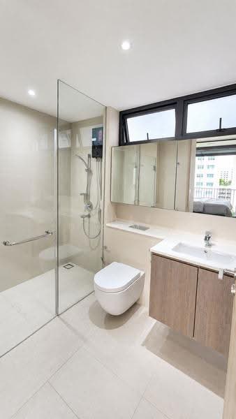 The Wisteria, 590 Yishun Ring Road, Sembawang / Yishun, 3 Bedrooms, 969 sqft, Condominium For Sale, by Azhar Sulaiman, 60165025 - Bathroom - PropertyGuru.com.sg