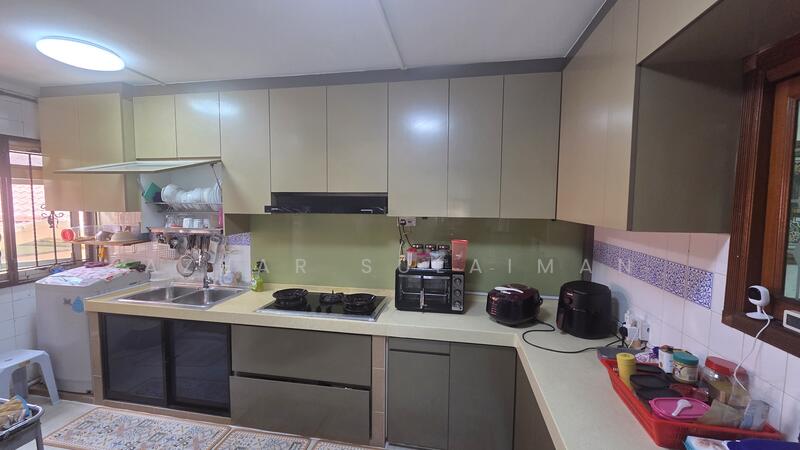 For Sale - 647 Jalan Tenaga