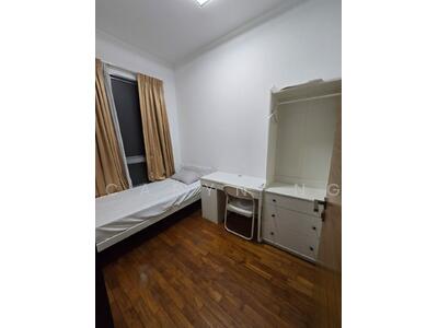 For Rent - De Centurion