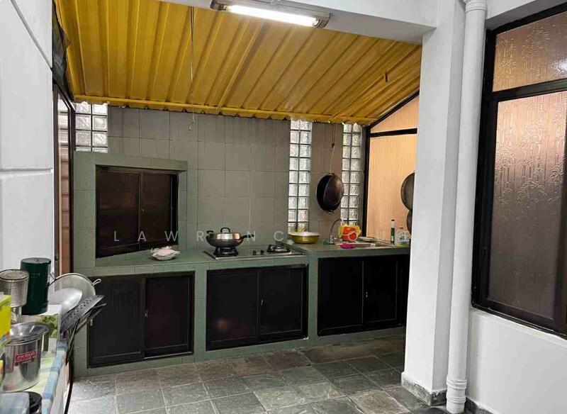 Wet Kitchen