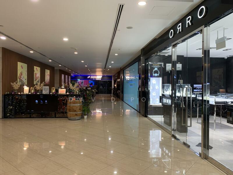 Orchard Gateway, 218 Orchard Road, Orchard / River Valley, 1,851 sqft, Food & Beverage For Rent, by David Poh, 60165078 - Others - CommercialGuru.com.sg