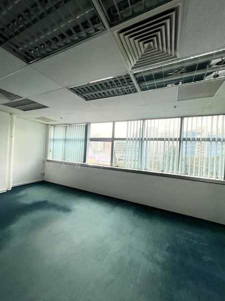 Frontech Centre, 15 Jalan Kilang Barat, 1,765 sqft, Light Industrial (B1) For Rent, by Fuan Freddie, 60165143 - Interior - CommercialGuru.com.sg