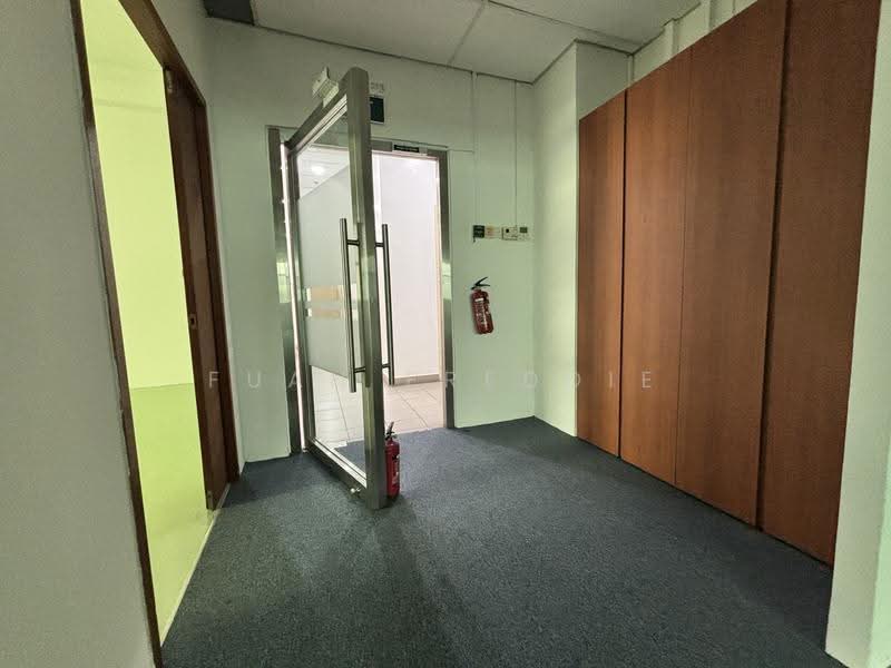 Frontech Centre, 15 Jalan Kilang Barat, Alexandra / Commonwealth, 1,765 sqft, Light Industrial (B1) For Rent, by Fuan Freddie, 60165143 - Interior - CommercialGuru.com.sg