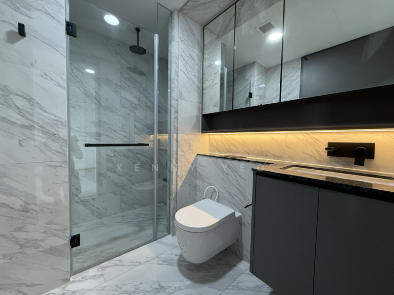 The Landmark Condominium For Sale at S$ 1,399,999 | PropertyGuru Singapore - Bathroom