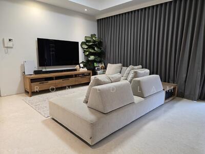 For Sale - Scotts Highpark