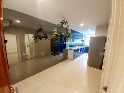 For Rent - Jalan Elok