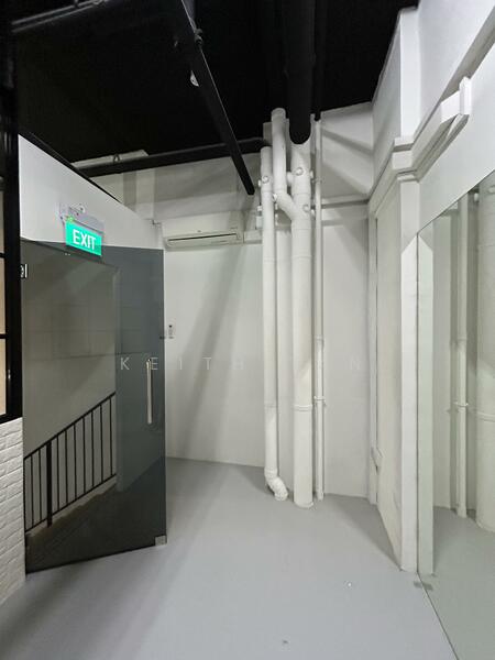 Oxley BizHub, 61 Ubi Road 1, 2,399 sqft, Light Industrial (B1) For Rent, by Keith Tan, 60165523 - Corridor - CommercialGuru.com.sg