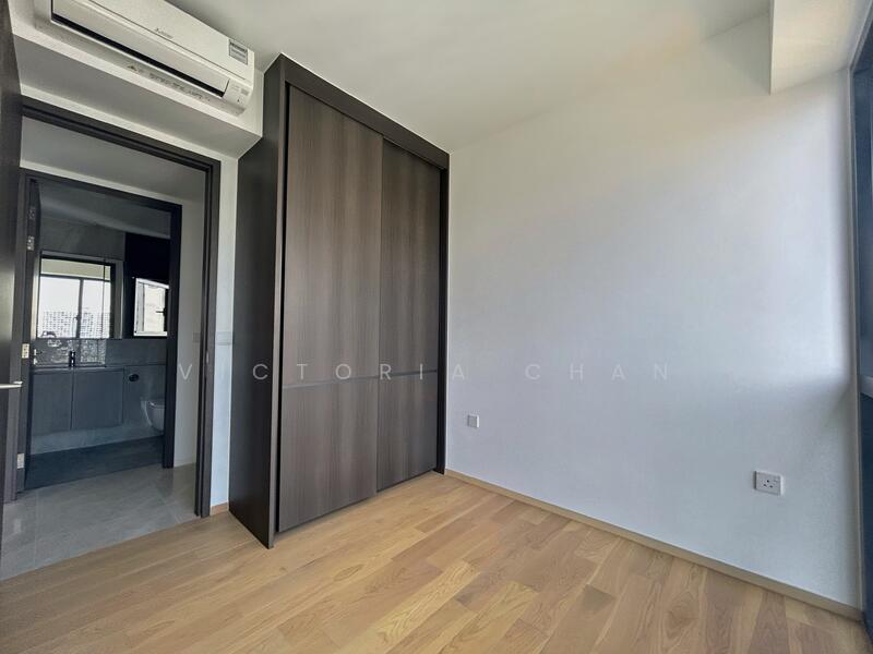 For Rent - Piccadilly Grand
