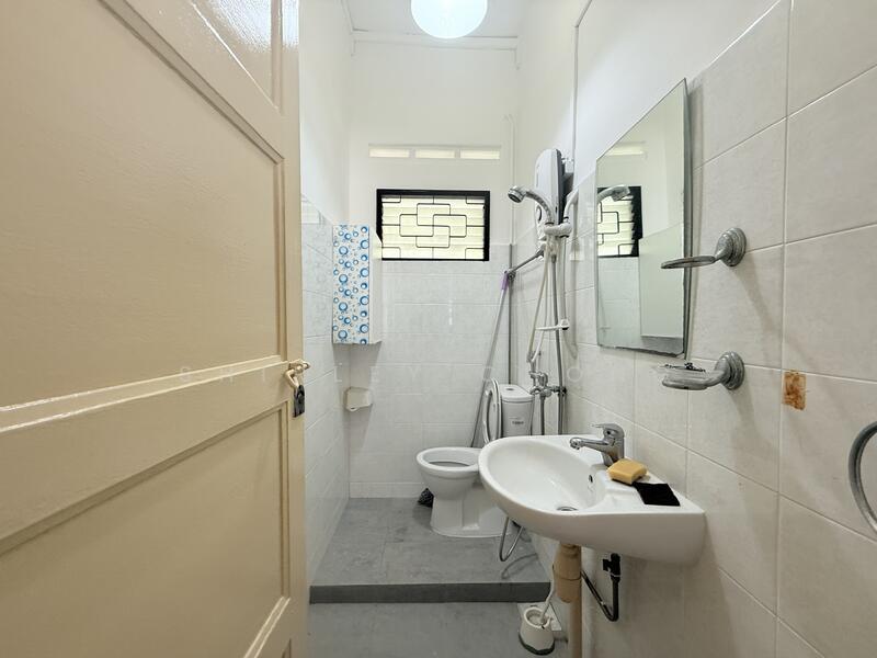 1st Storey Common Bathroom