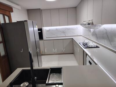 For Rent - Park East