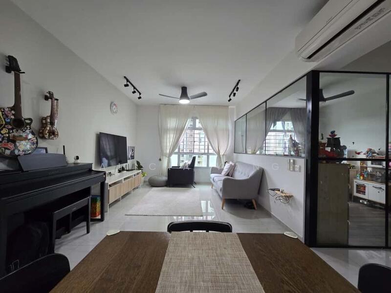 For Sale - 95C Henderson Road