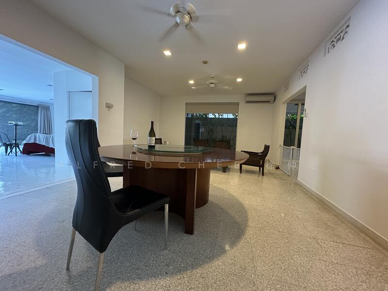 Huge Dining Room