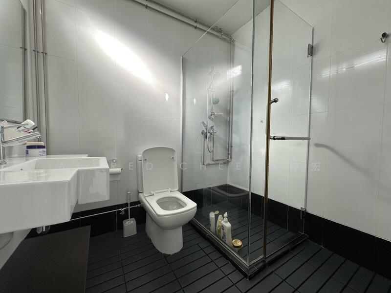 Ensuite Bathroom at Attic